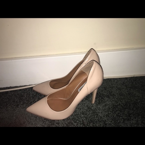 really cute super light pink shoes (steve madden) - Picture 4 of 5